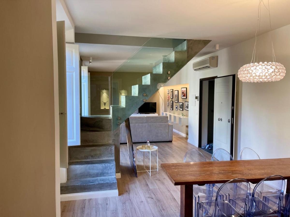 Luxury Apartment In City Center Florens Exteriör bild
